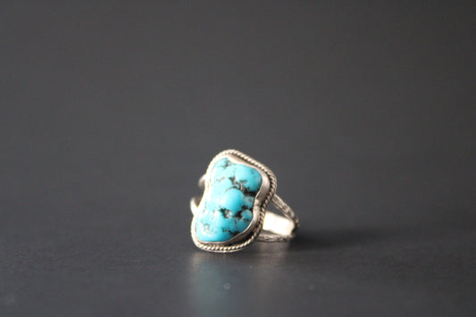 Kingman Turquoise nugget size 5