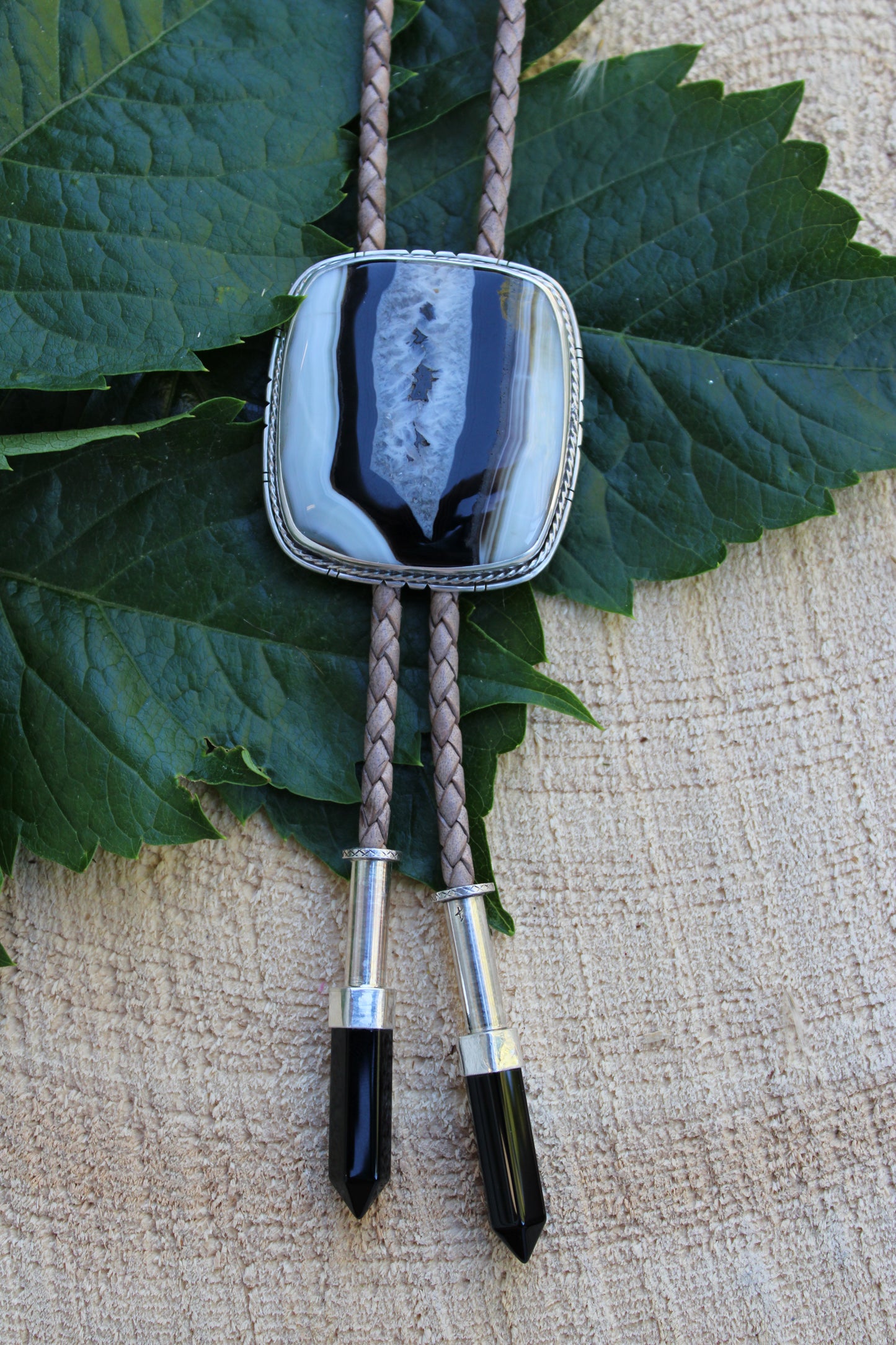 Tuxedo Agate Bolo Tie with Onyx Tips