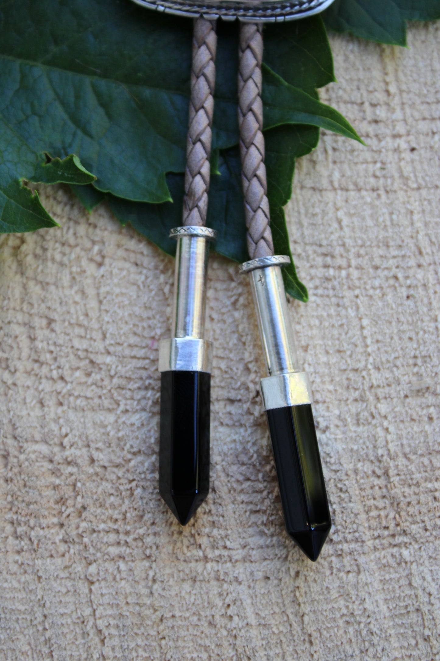 Tuxedo Agate Bolo Tie with Onyx Tips