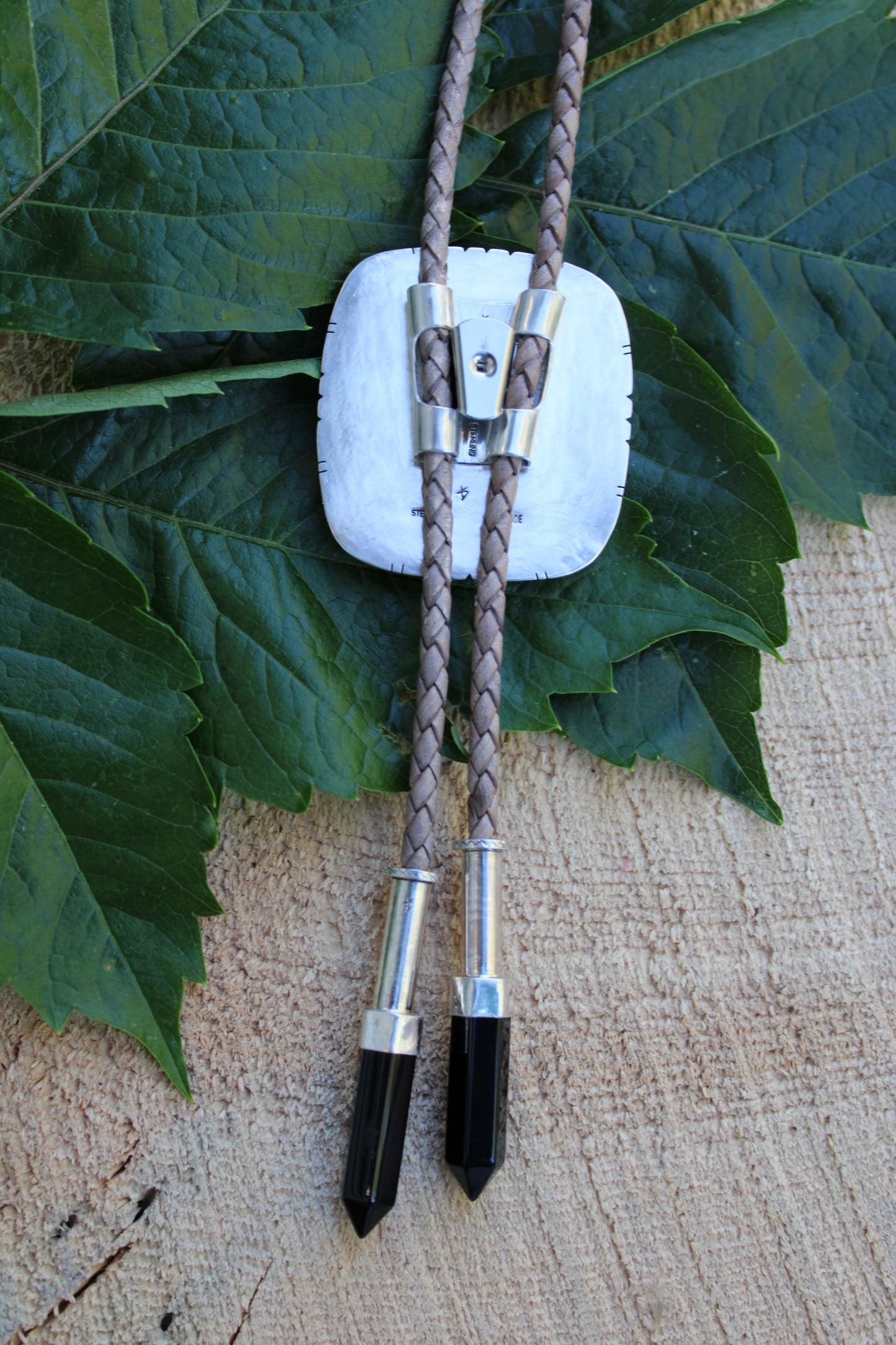 Tuxedo Agate Bolo Tie with Onyx Tips