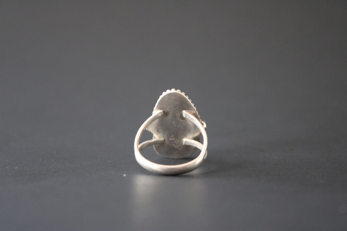 Spiny Oyster ring size 5