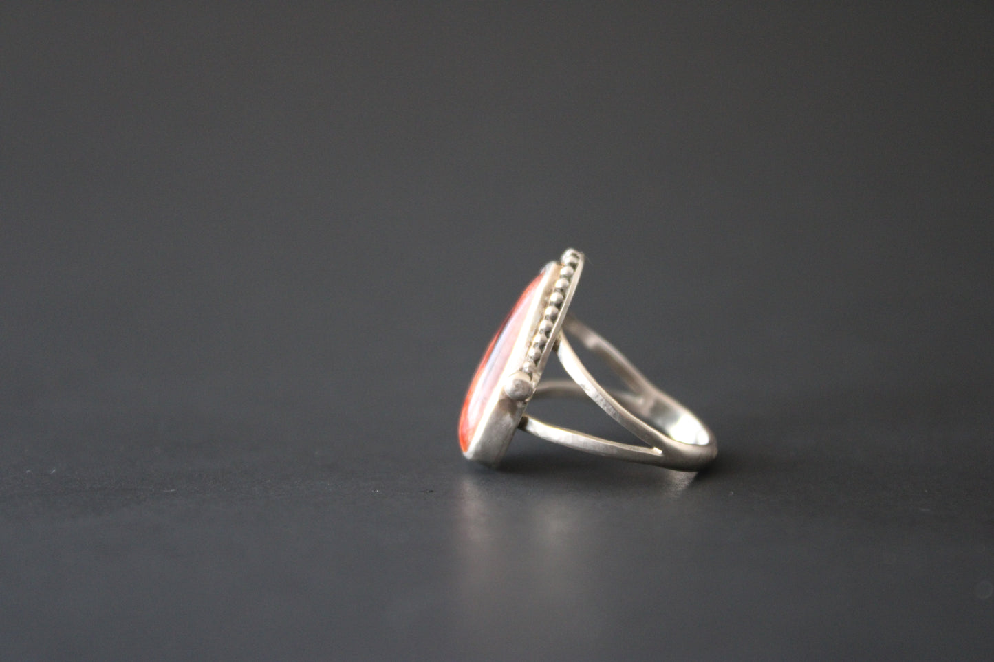 Spiny Oyster ring size 5